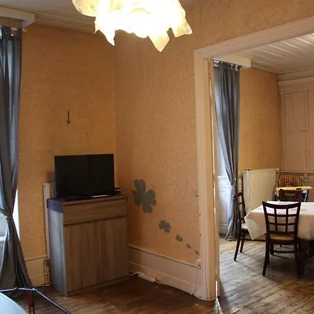 Cantal'envie Holiday home Massiac