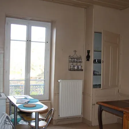 Holiday home Cantal'envie Massiac